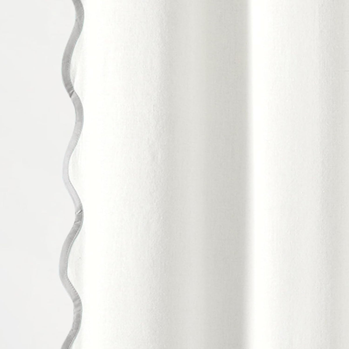 Lush Decor Coastal Chic Scallop Edge Linen-Textured Shower Curtain, Single 72" W x 72" L, Gray & White - Scalloped Shower Curtains - Coastal Bathroom Curtain